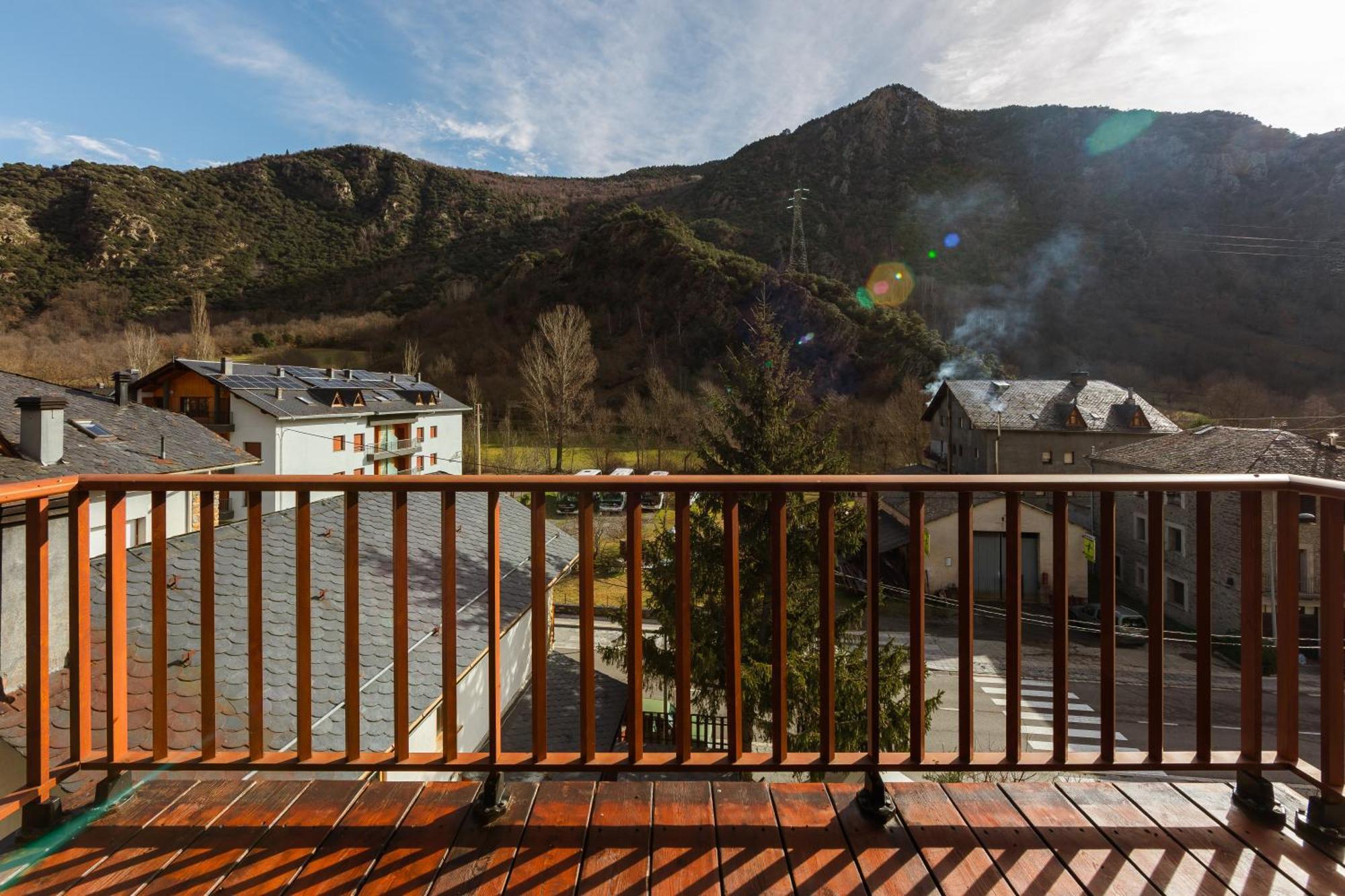 Casa Samarra Hotell Ribera de Cardós Eksteriør bilde