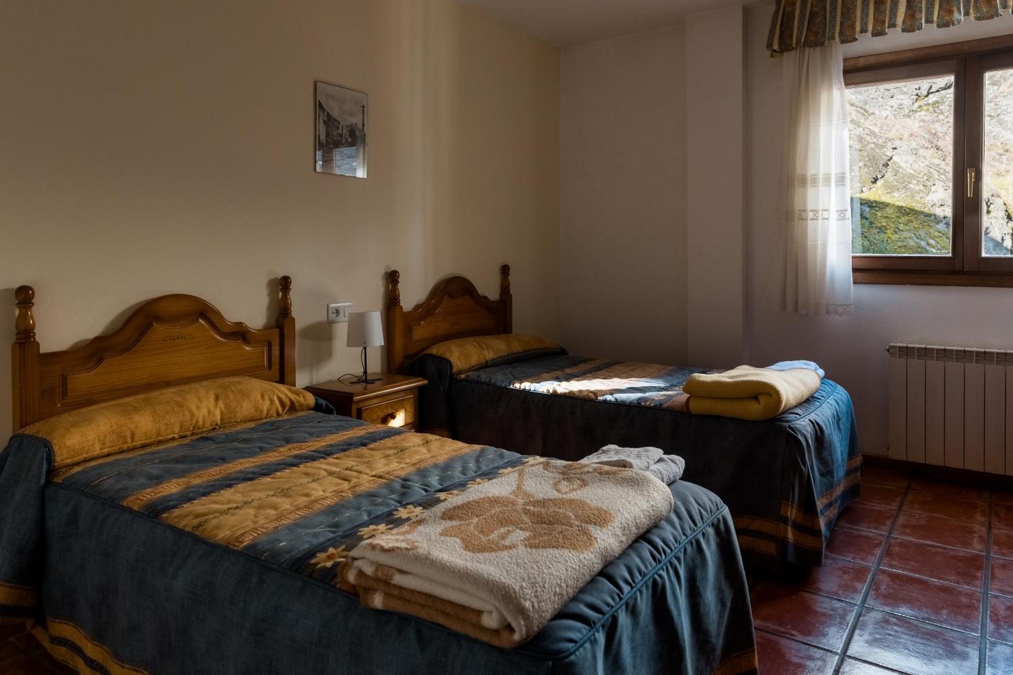 Casa Samarra Hotell Ribera de Cardós Eksteriør bilde